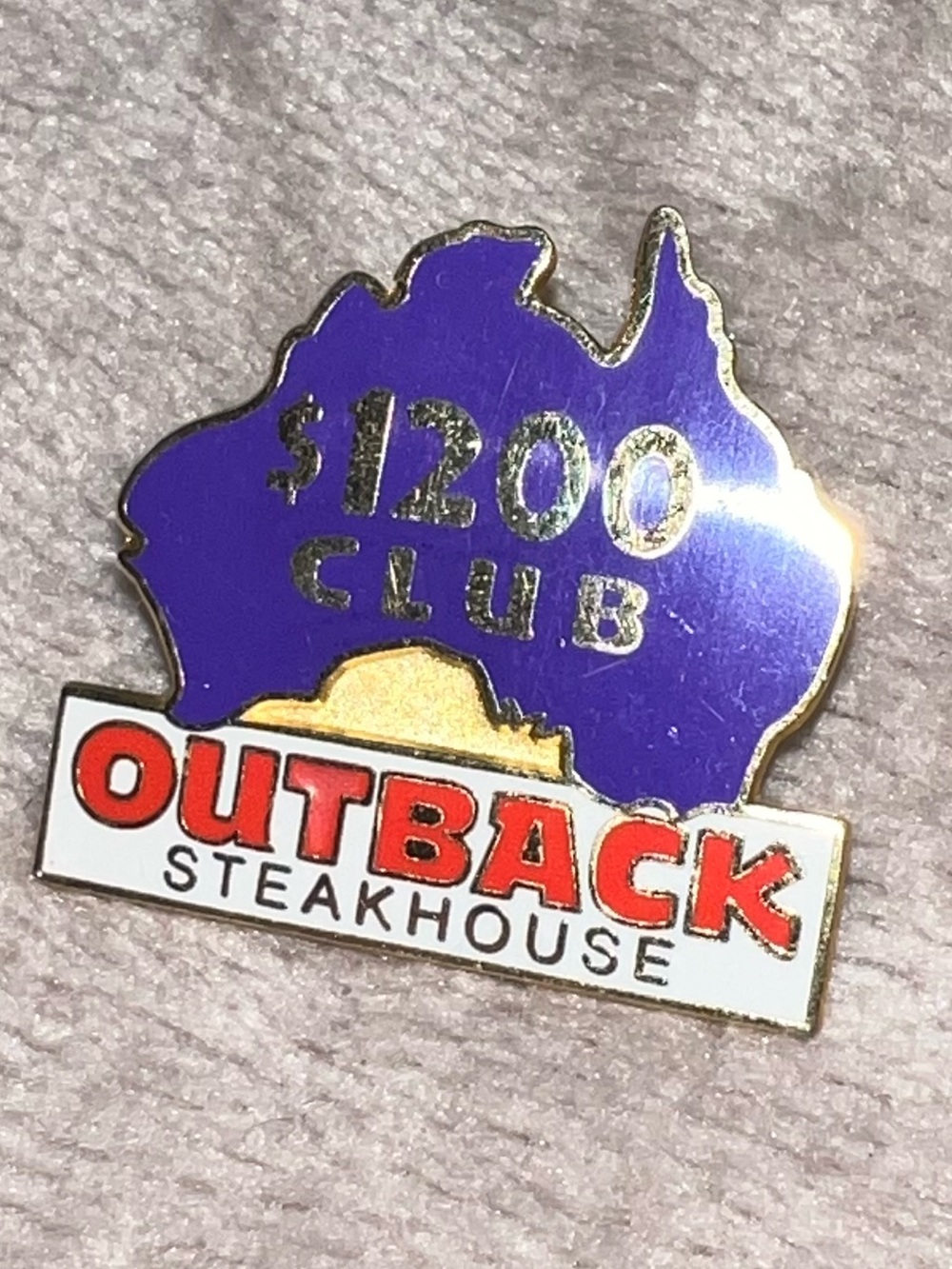 1200 Club Vintage Outback Steakhouse Lapel Pin